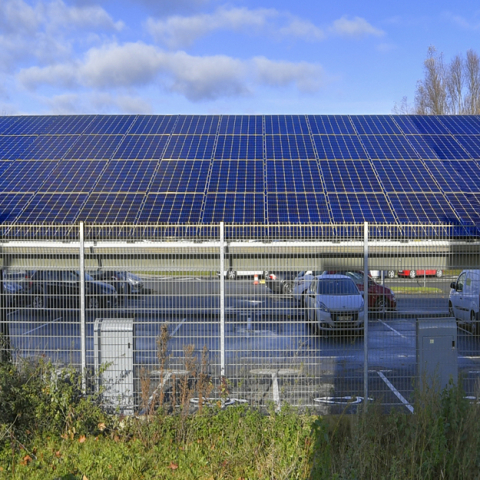 Appel à Manifestation d’Intérêt relatif à la solarisation des Aires et Parcs de Stationnement de la Métropole Européenne de Lille par ombrières photovoltaïques