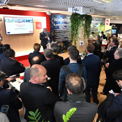 Investissements, transitions et grands projets : le Président Damien Castelain porte la vision de la MEL au MIPIM