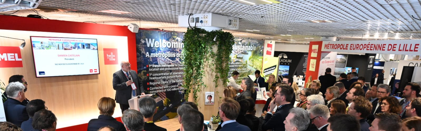 Investissements, transitions et grands projets : le Président Damien Castelain porte la vision de la MEL au MIPIM