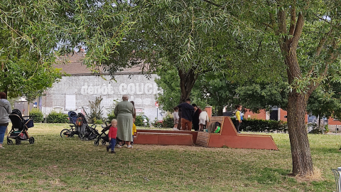 bancs a l'ombre