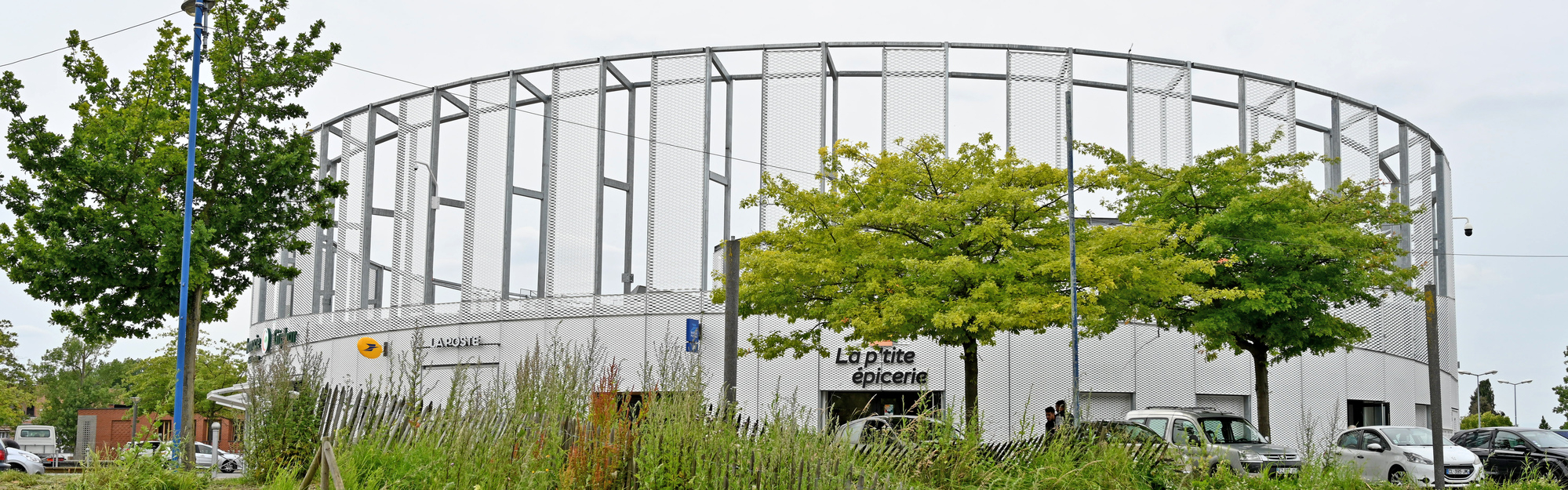 Halle commerciale de la Bourgogne à Tourcoing